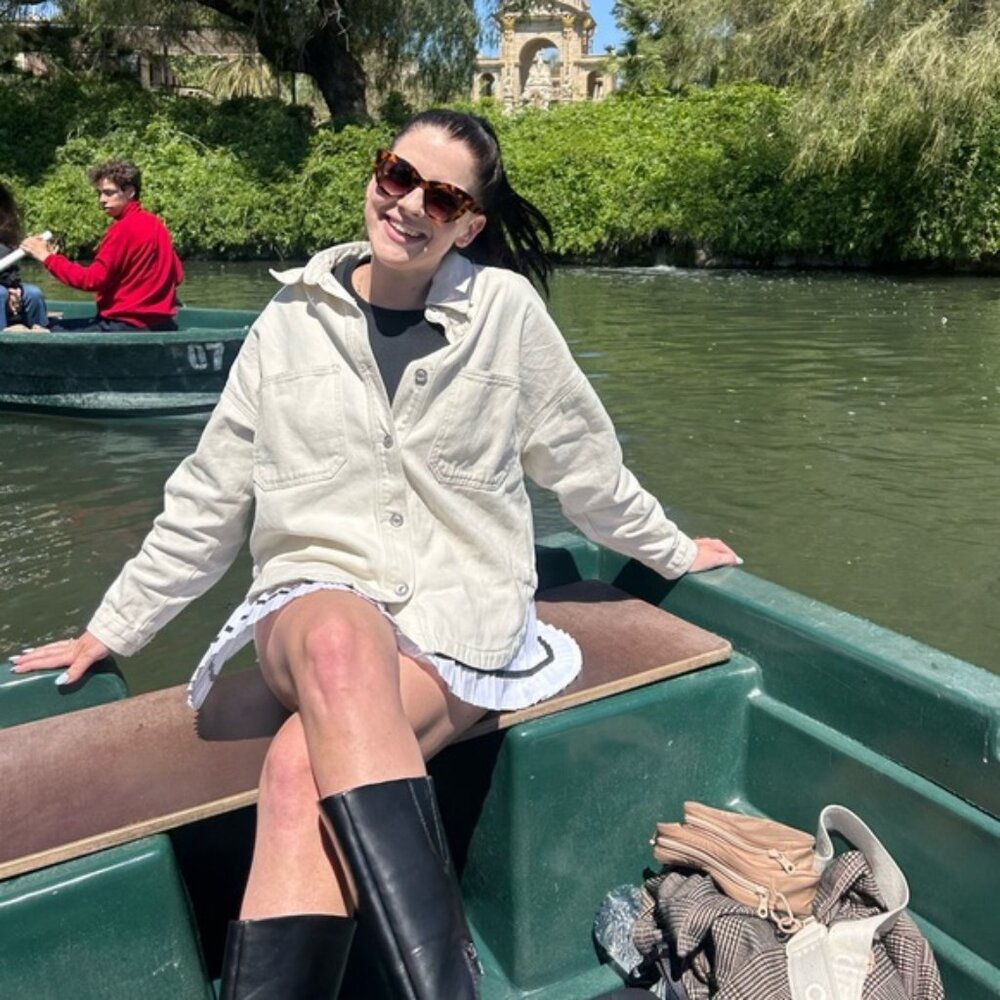 Meet your Posher, Annie